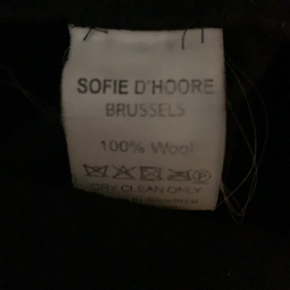 Sophie D’Hoore Black Skirt Small flaw on lower back bottom - Picture 8 of 13